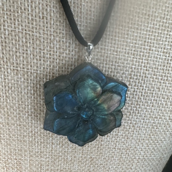 Blue/Rainbow Flash Labradorite Flower Pendant on Silver Bail and Faux Suede - Picture 14 of 15